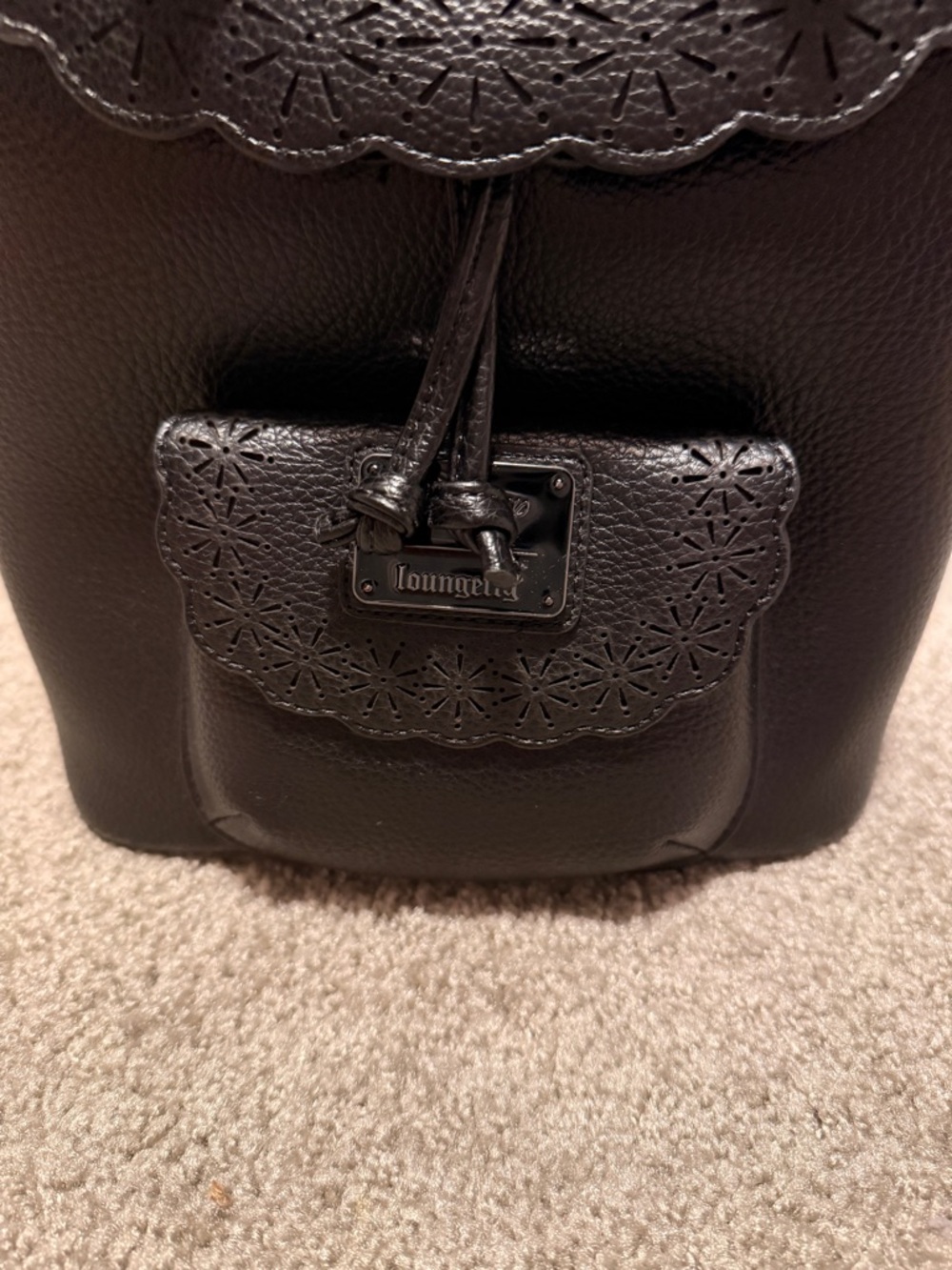 Loungefly Disney Minnie Mouse Pebble Textured Black Mini Backpack NWT - Picture 2 of 5
